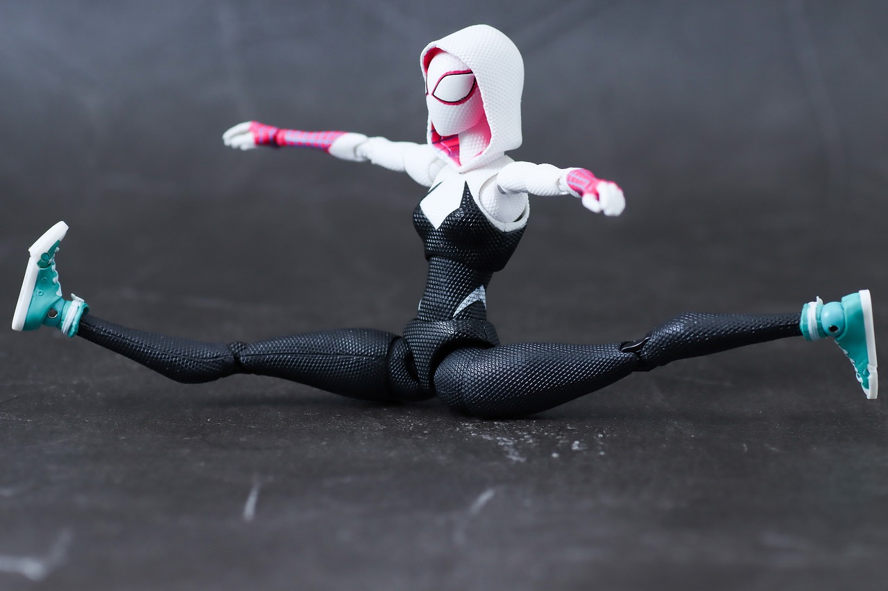 S.H.フィギュアーツ　スパイダーグウェン（スパイダーマン：アクロス・ザ・スパイダーバース）　レビュー　可動範囲