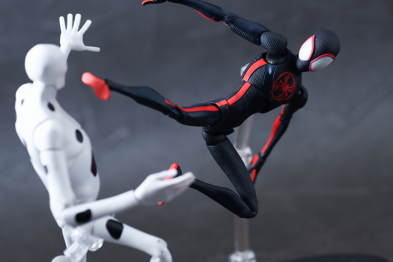 S.H.フィギュアーツ　マイルス・モラレス　スパイダーマン：アクロス・ザ・スパイダーバース　レビュー　アクション　マーベルレジェンド　ザ・スポット