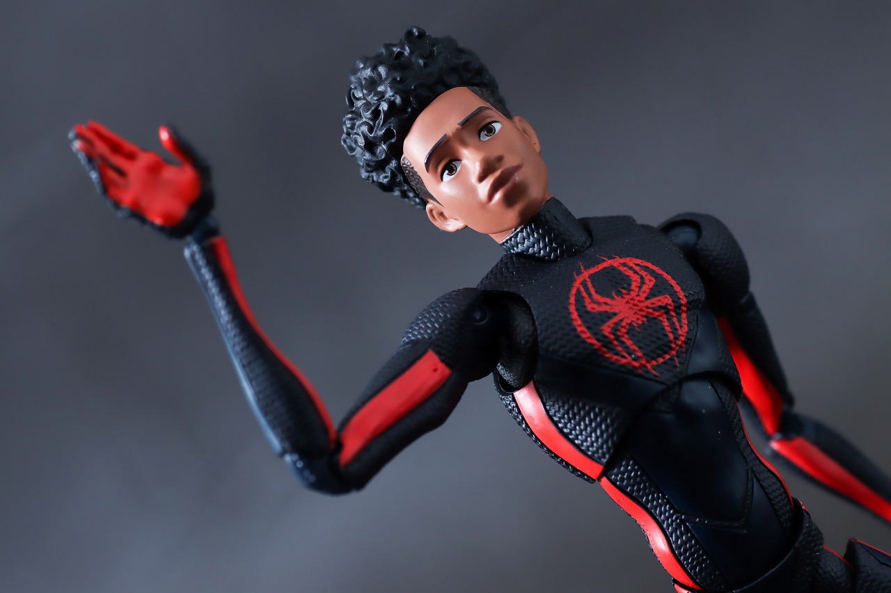 S.H.フィギュアーツ　マイルス・モラレス　スパイダーマン：アクロス・ザ・スパイダーバース　レビュー　アクション