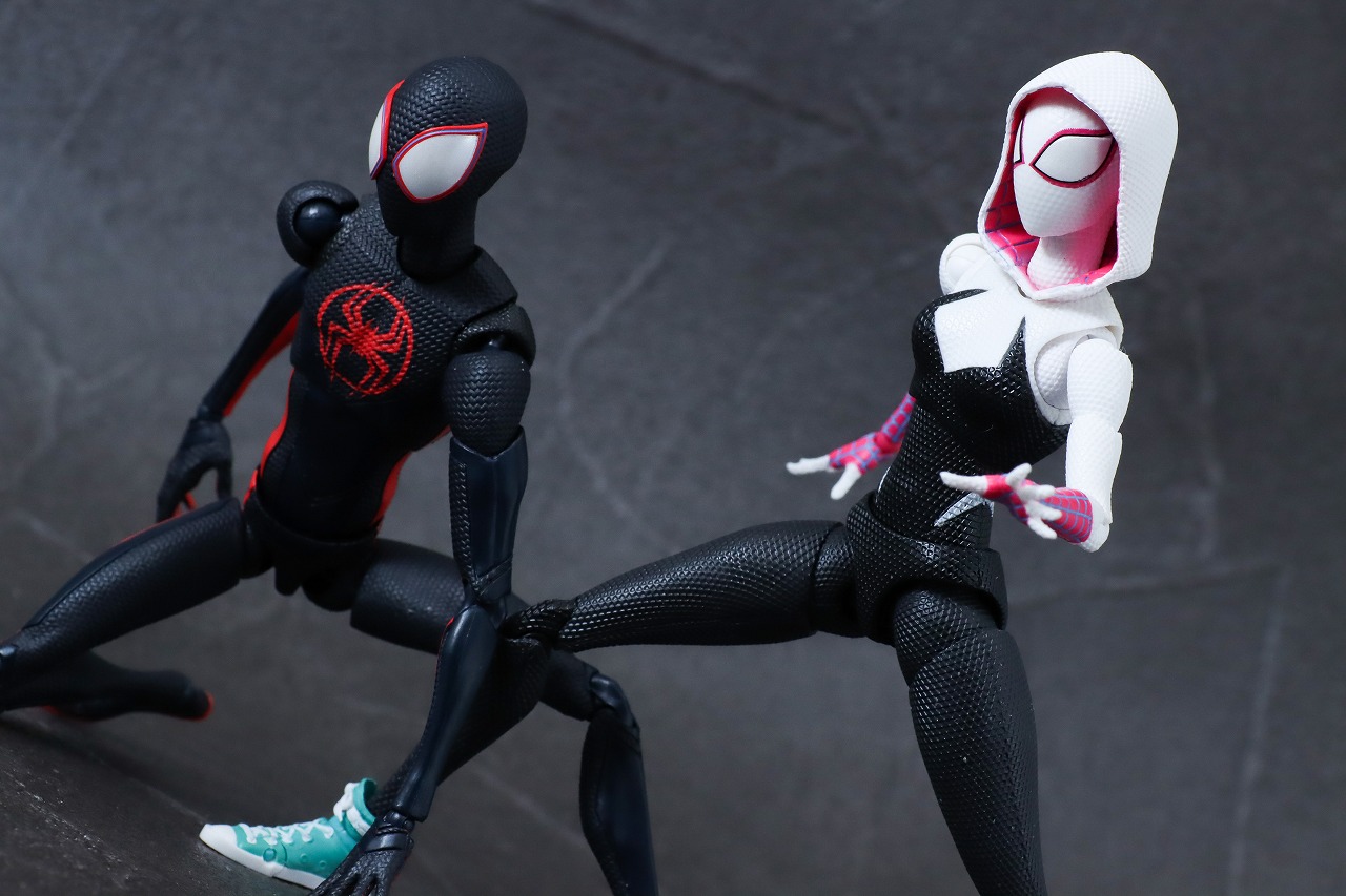 S.H.フィギュアーツ　スパイダーグウェン（スパイダーマン：アクロス・ザ・スパイダーバース）　レビュー　アクション　マイルス・モラレス