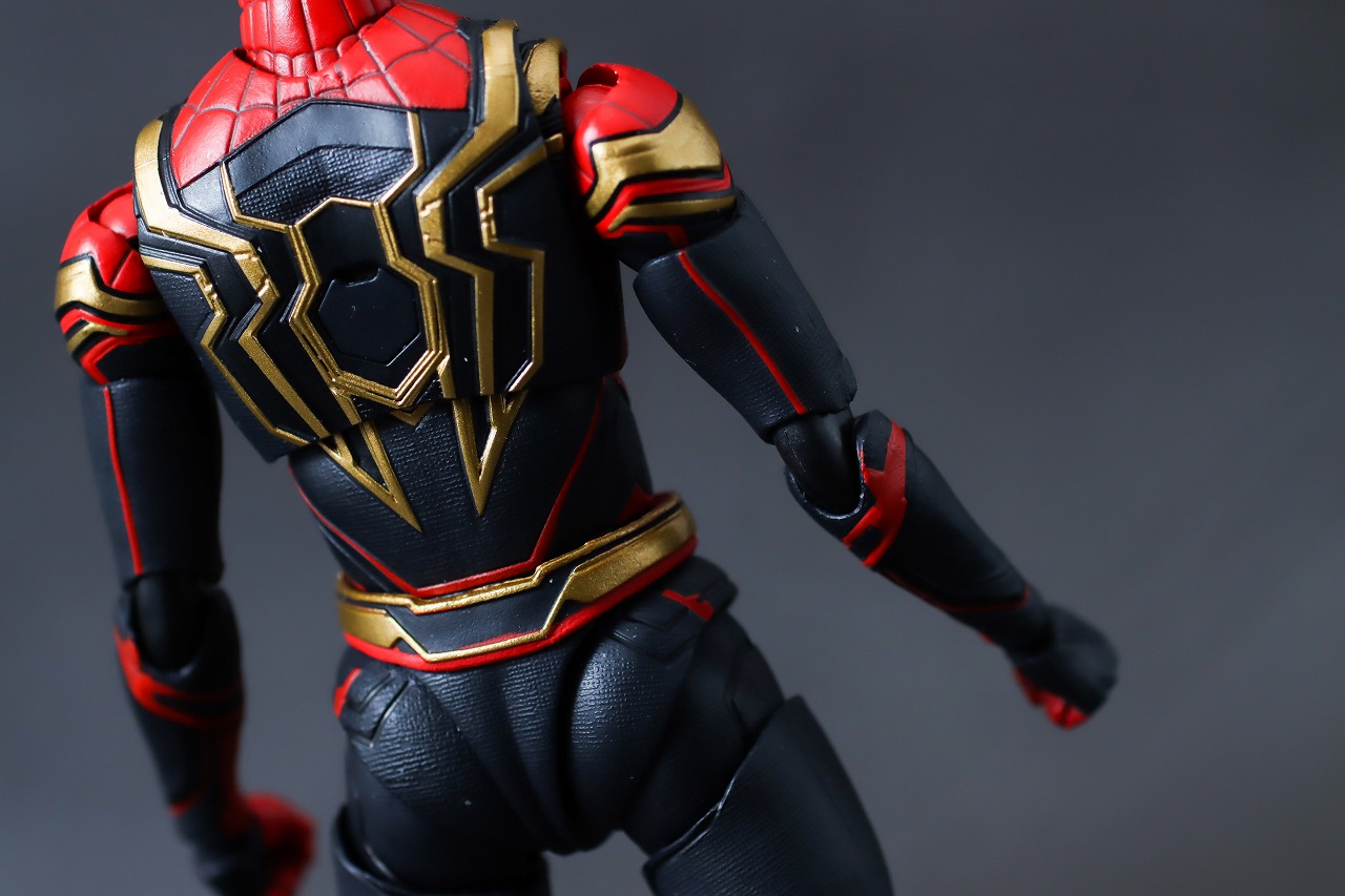 S.H.フィギュアーツ　スパイダーマン インテグレーテッドスーツ FINAL BATTLE EDITION　レビュー　本体