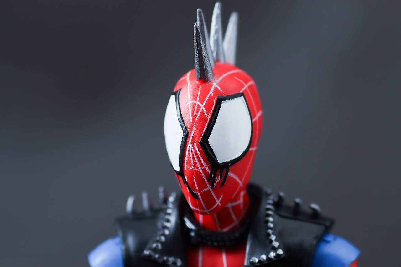 マーベルレジェンド　スパイダーパンク（スパイダーマン　アクロス・ザ・スパイダーバース）　レビュー　本体