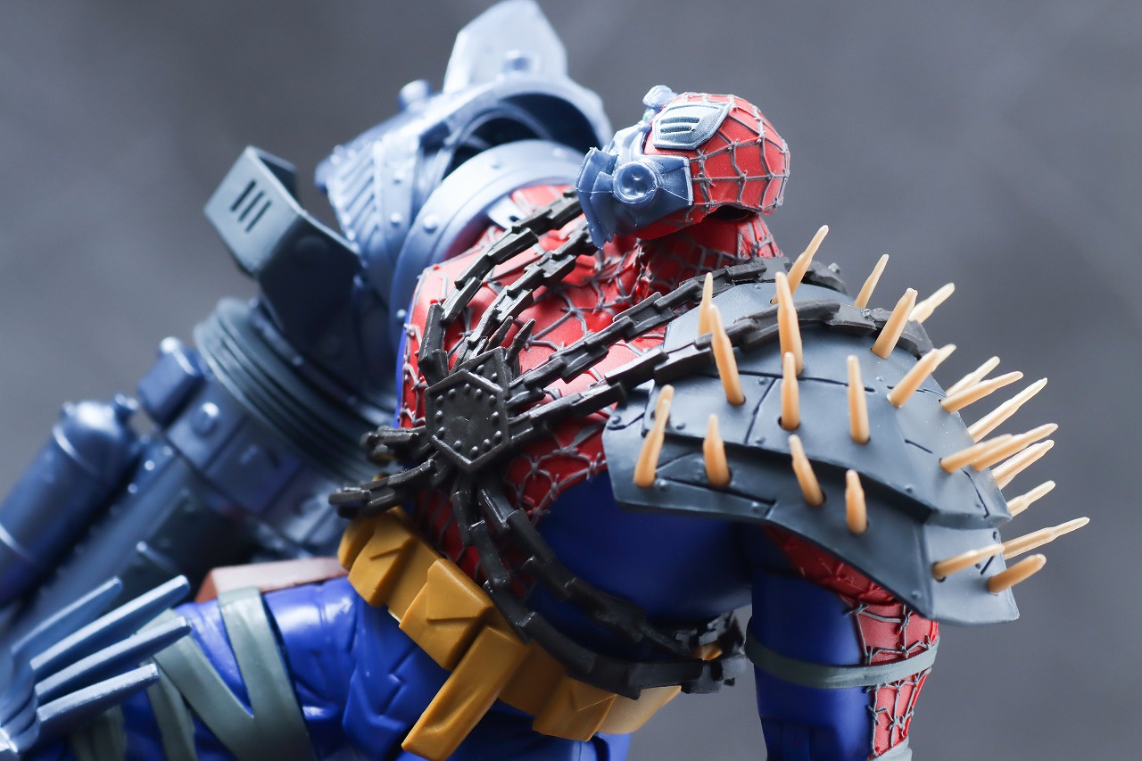 マーベルレジェンド　サイボーグ・スパイダーウーマン（スパイダーマン：アクロス・ザ・スパイダーバース）　レビュー　アクション