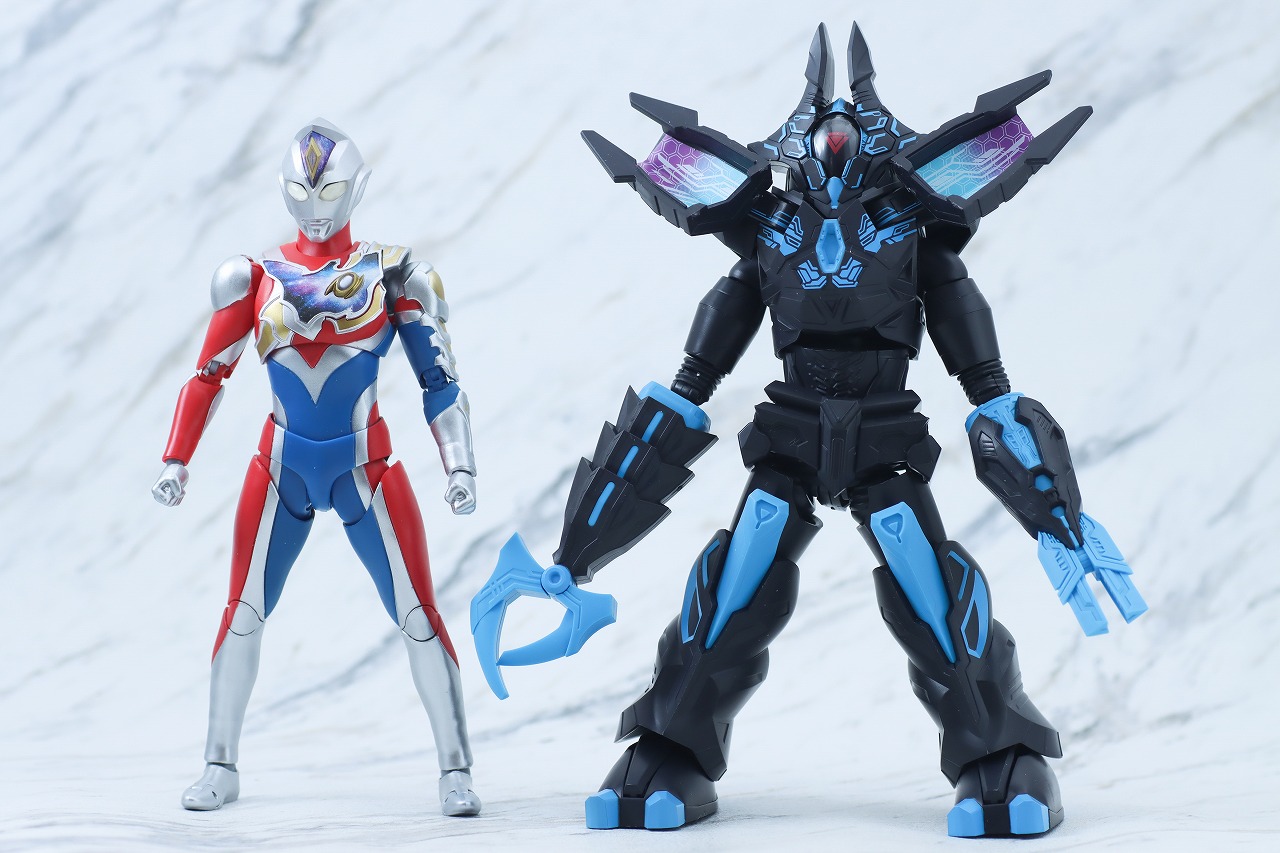 S.H.フィギュアーツ　テラフェイザー　レビュー　本体　ウルトラマンデッカー　比較