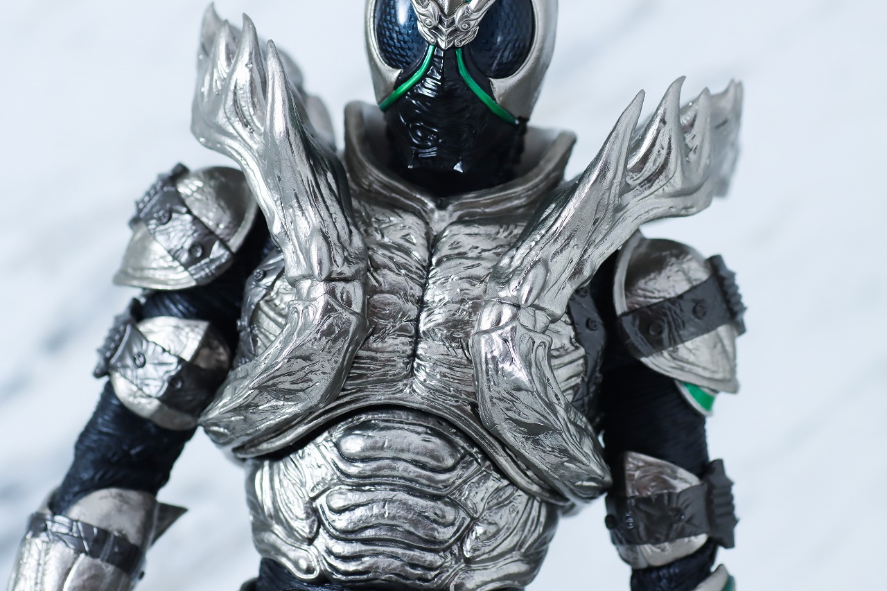 ホットトイズ　テレビ・マスターピース　仮面ライダーSHADOW MOON　レビュー　本体