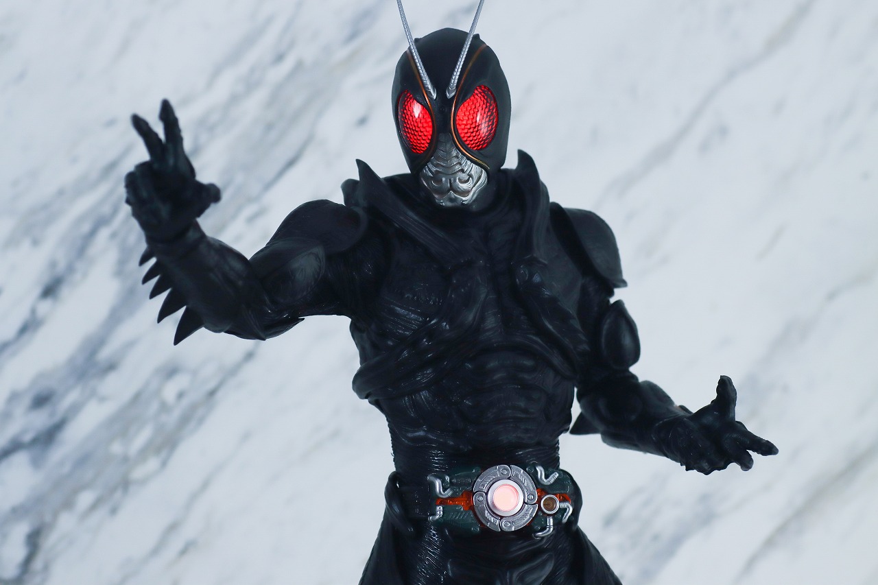 ホットトイズ　テレビ・マスターピース　仮面ライダーBLACK SUN　レビュー　アクション