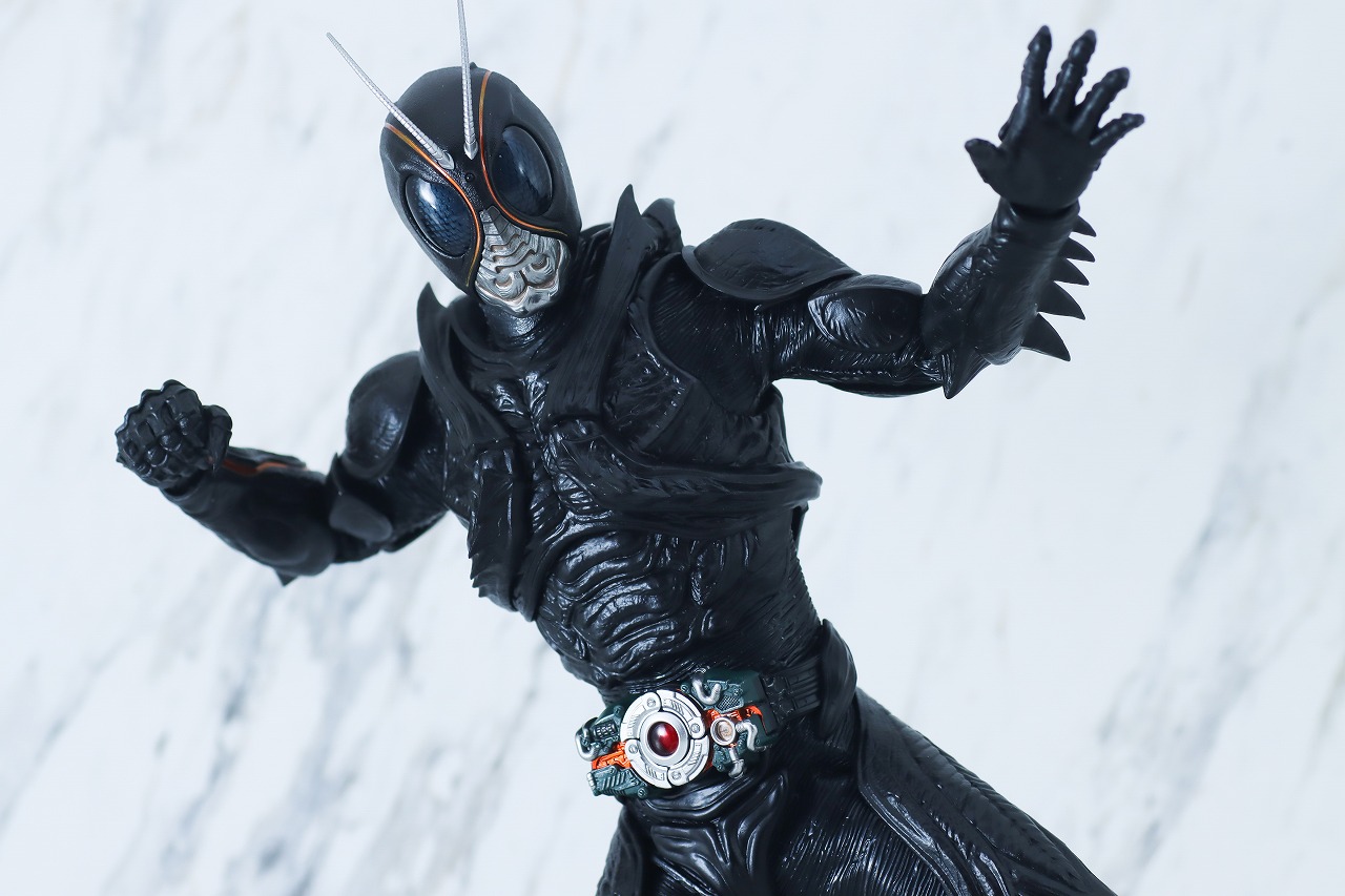 ホットトイズ　テレビ・マスターピース　仮面ライダーBLACK SUN　レビュー　アクション