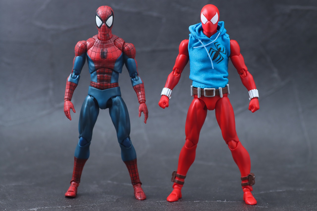 MAFEX　スカーレット・スパイダー　レビュー　本体 比較