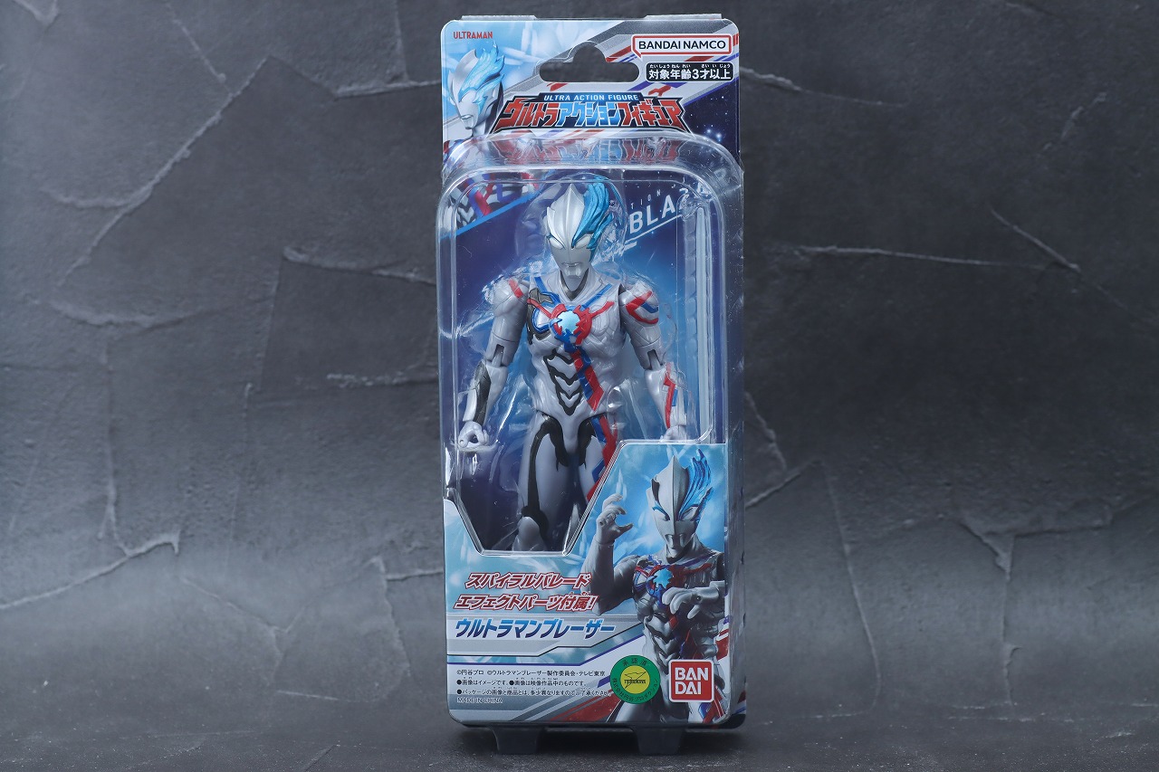 ウルトラアクションフィギュア　ウルトラマンブレーザー　レビュー　パッケージ