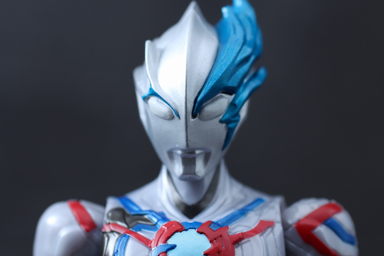 ウルトラアクションフィギュア　ウルトラマンブレーザー　レビュー　本体