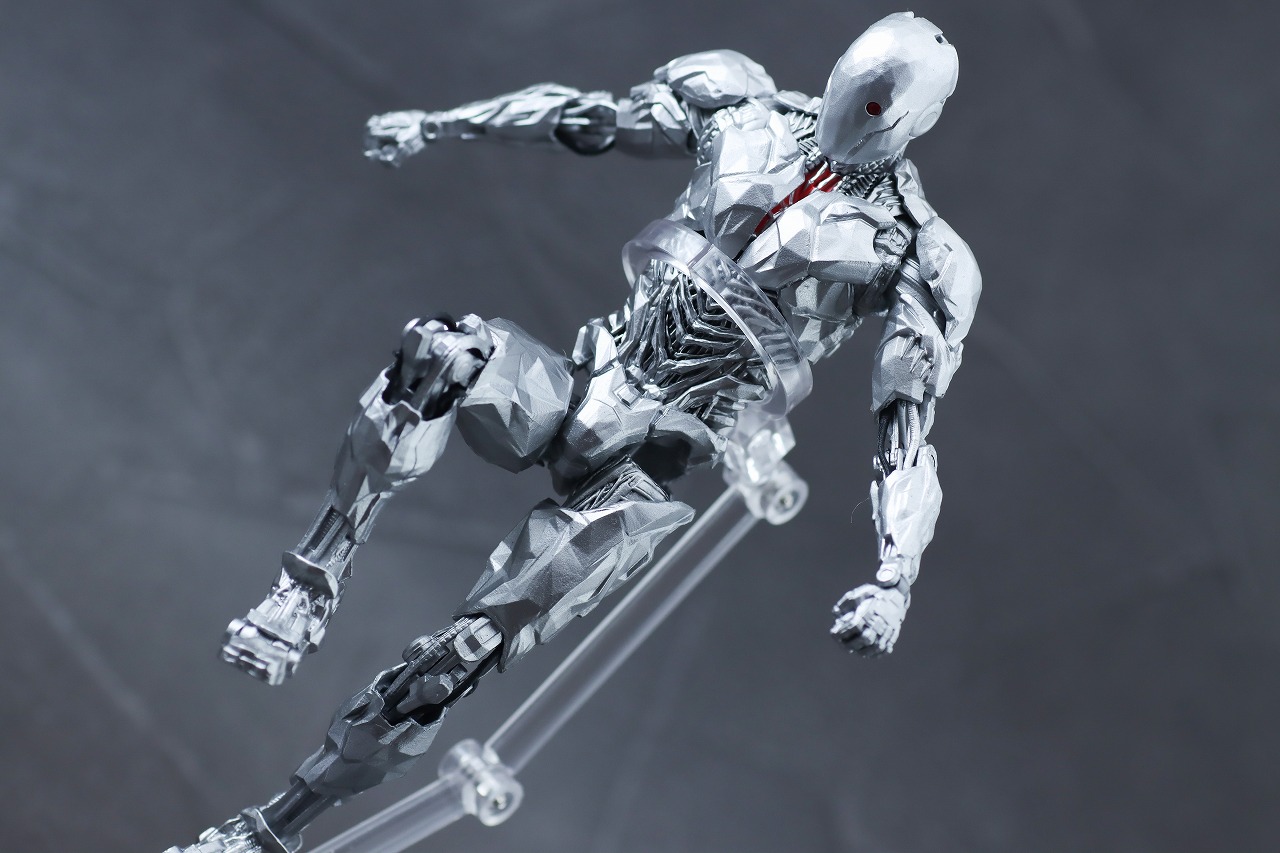 MAFEX　サイボーグ　ジャスティス・リーグ　ザック・スナイダーカット　レビュー　アクション