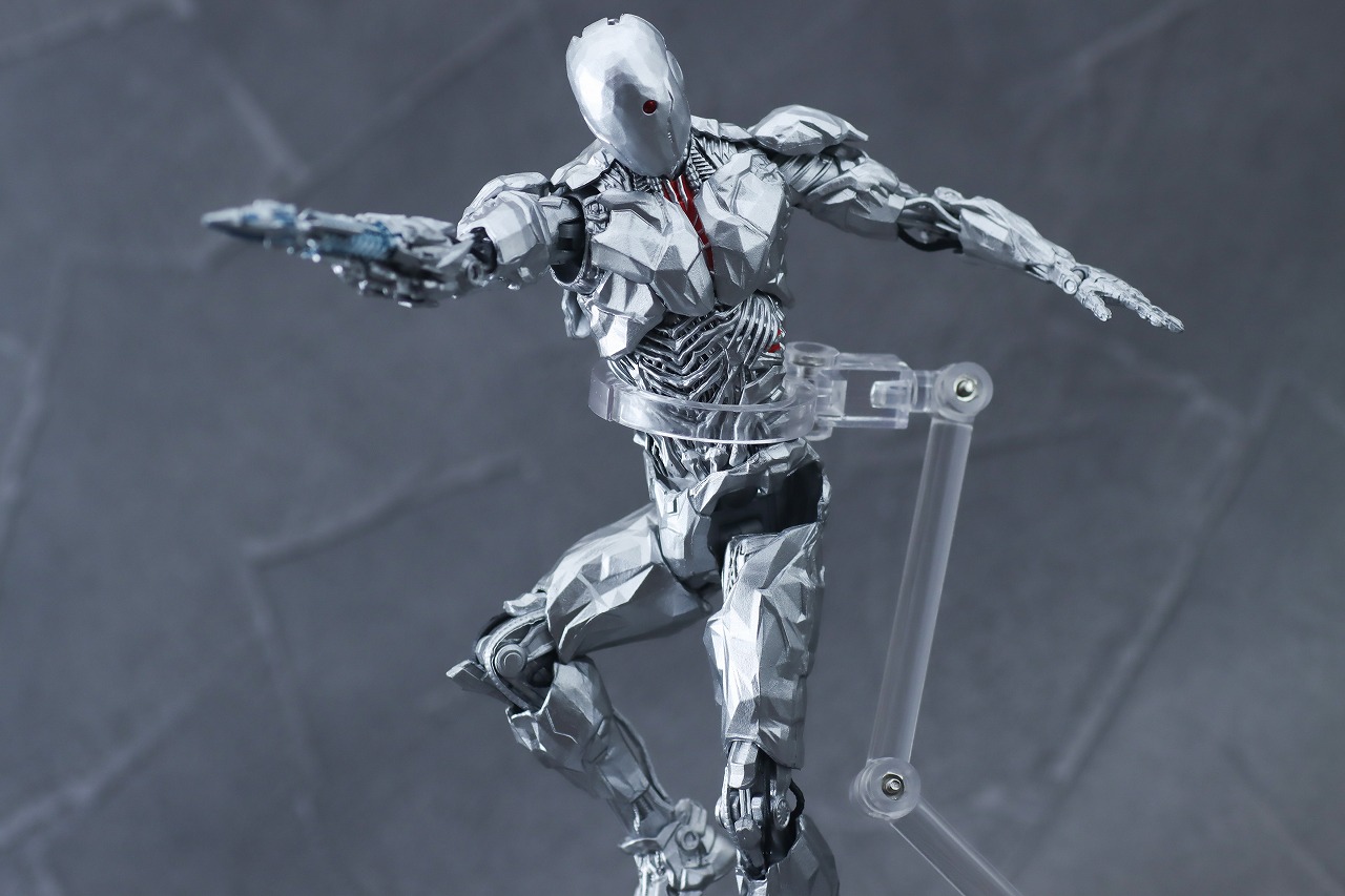 MAFEX　サイボーグ　ジャスティス・リーグ　ザック・スナイダーカット　レビュー　アクション