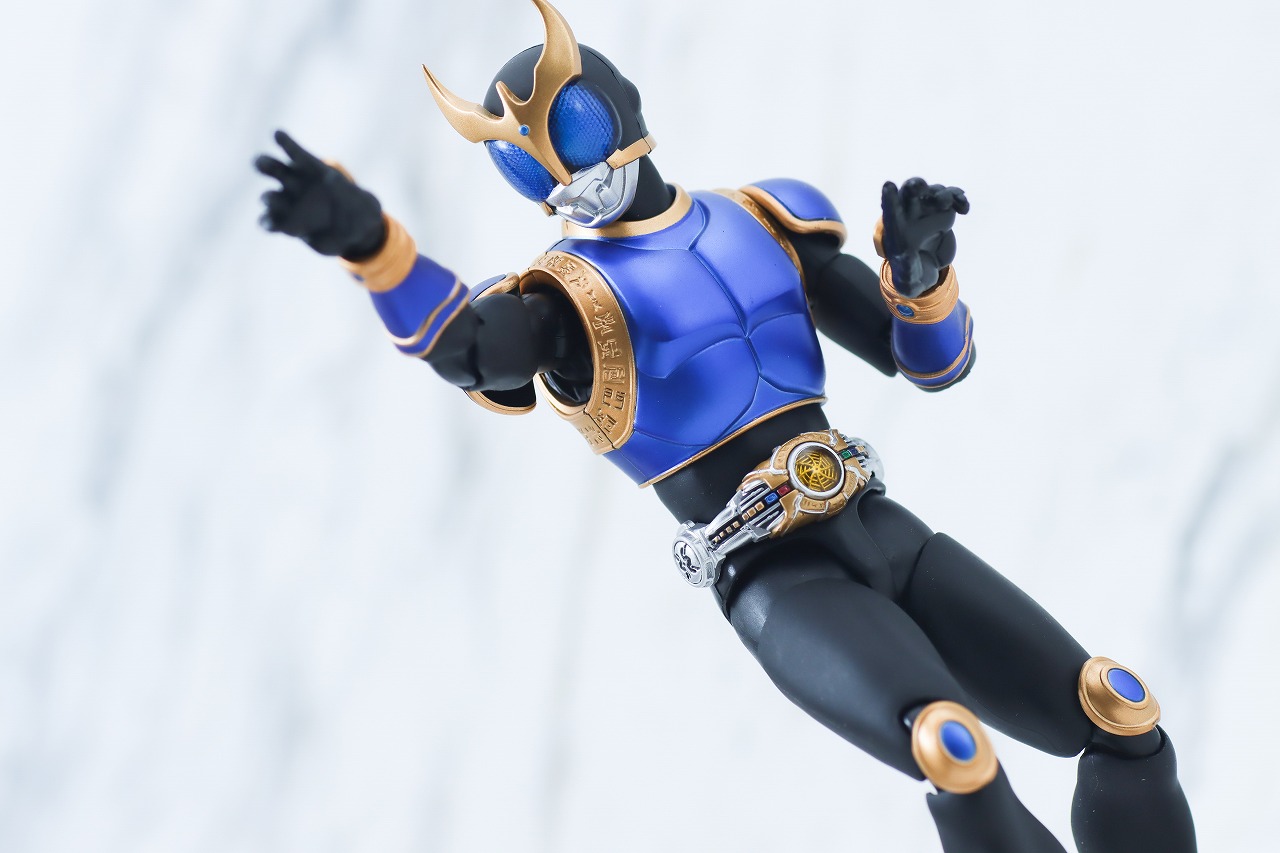 S.H.フィギュアーツ　仮面ライダークウガ ライジングドラゴン　真骨彫製法　レビュー　アクション