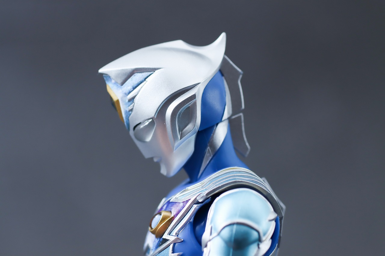 S.H.フィギュアーツ　ウルトラマンデッカー　ミラクルタイプ　レビュー　可動範囲