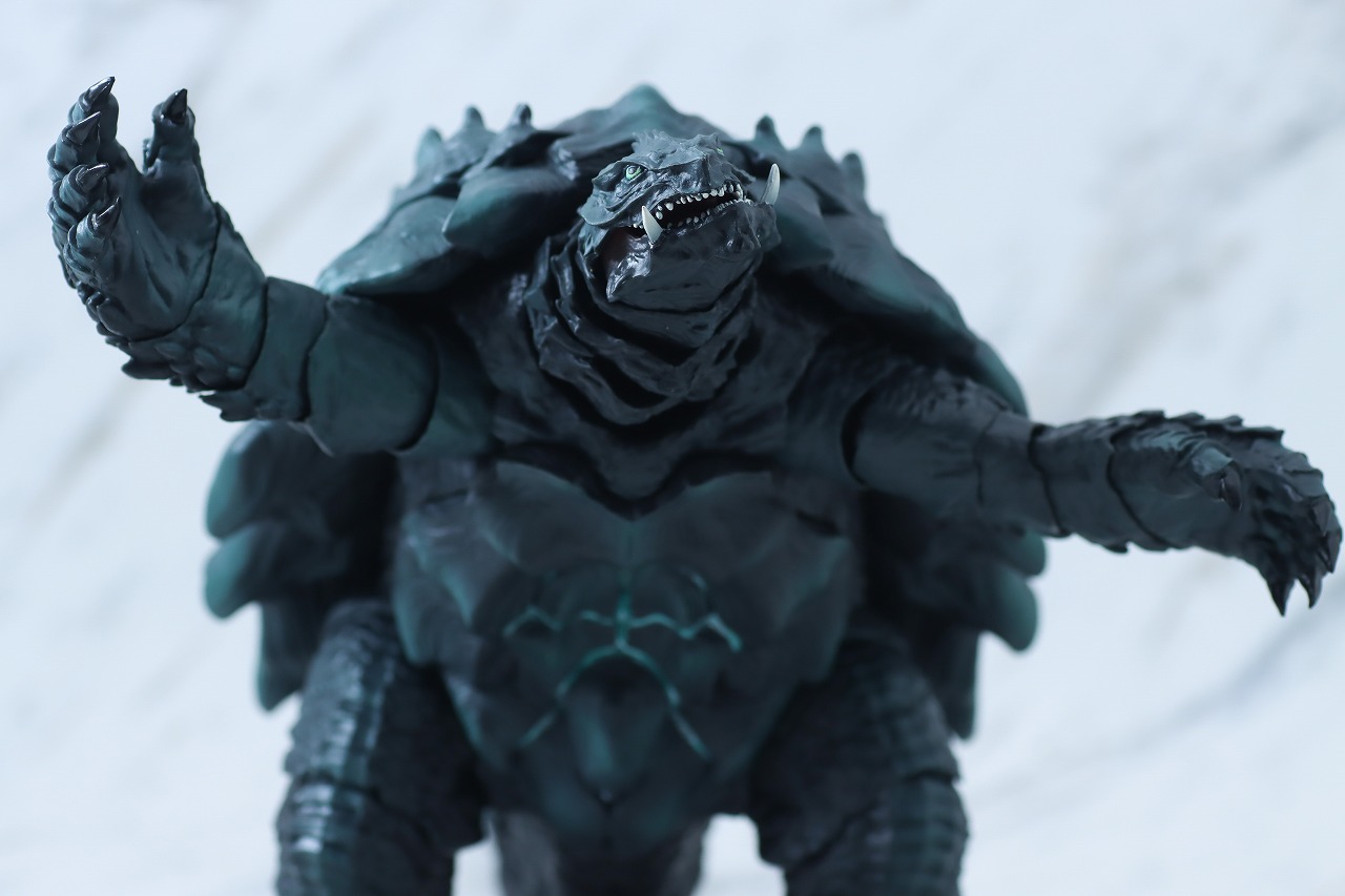 S.H.モンスターアーツ　ガメラ　2023　リバース　GAMERA Rebirth　レビュー　可動範囲