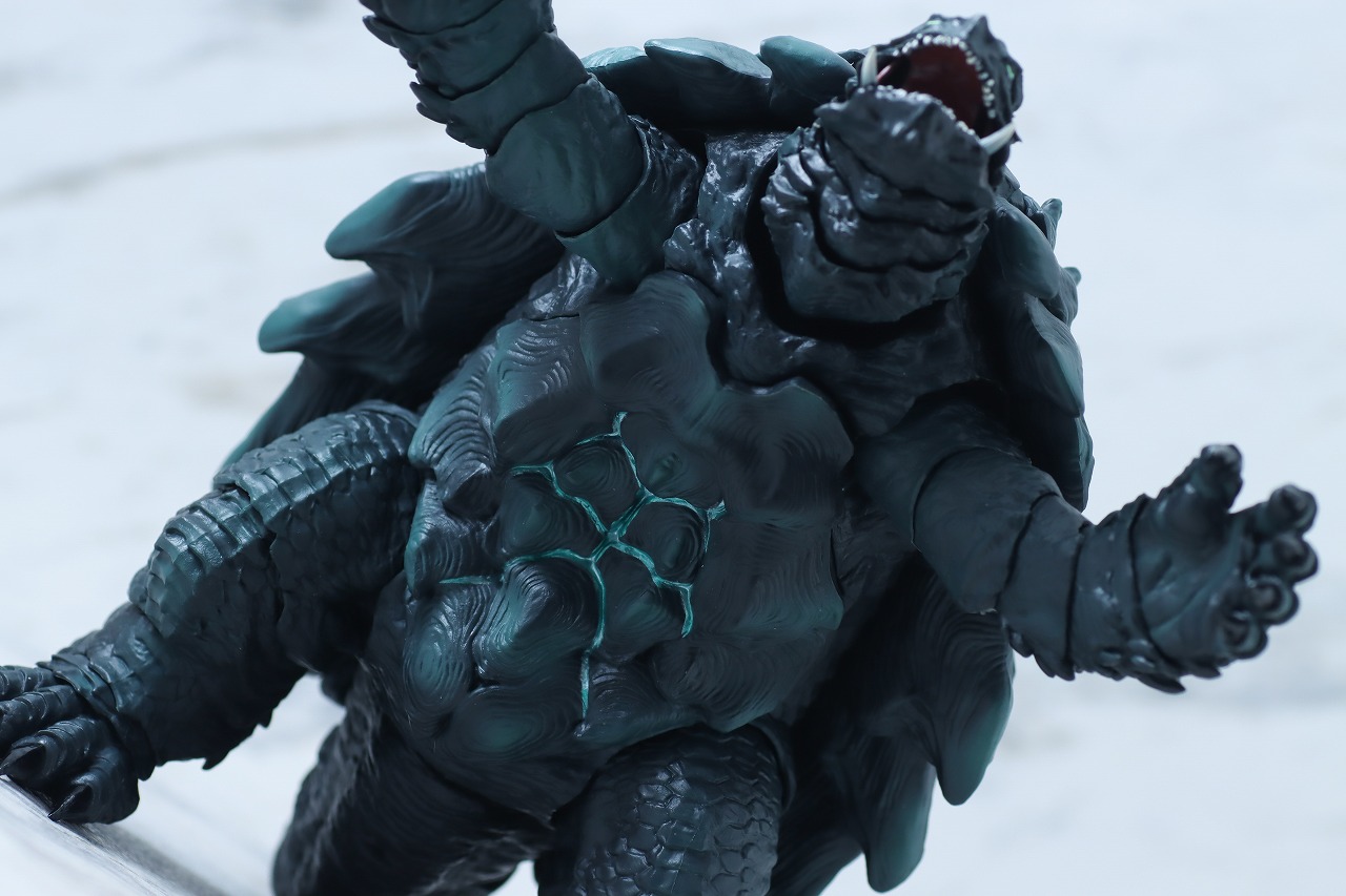 S.H.モンスターアーツ　ガメラ　2023　リバース　GAMERA Rebirth　レビュー　アクション