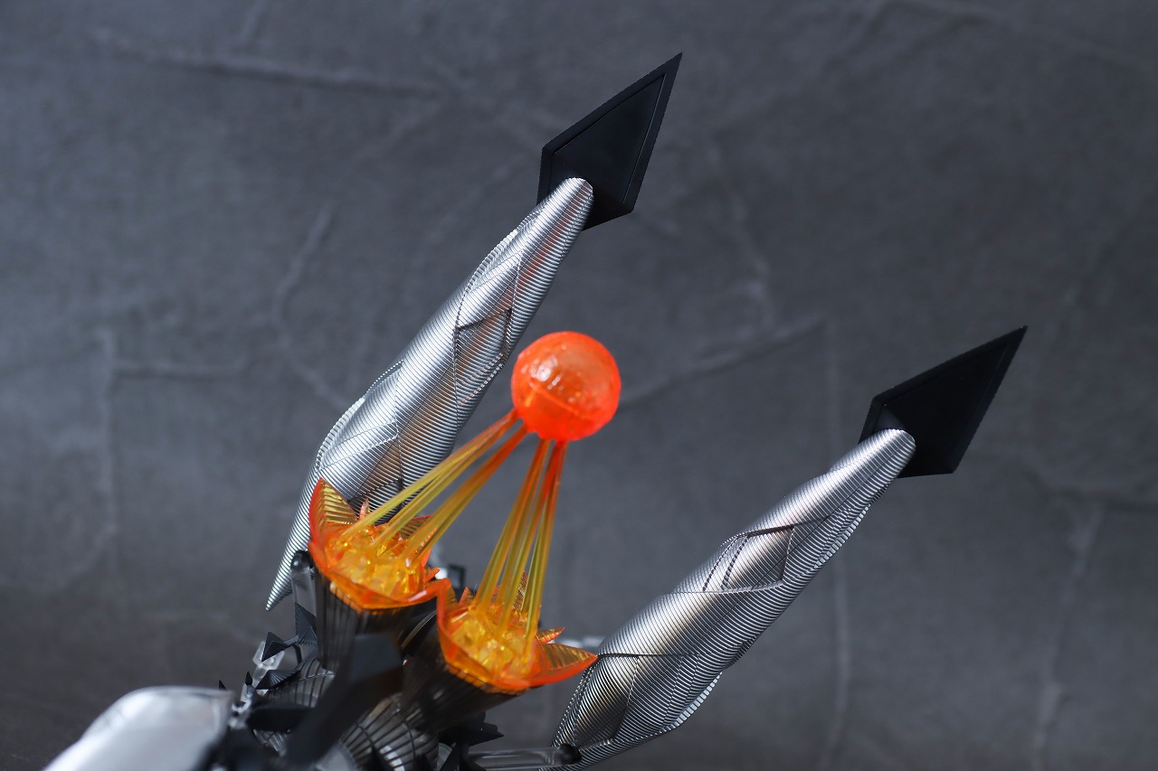 S.H.フィギュアーツ　ゼットン（『シン・ウルトラマン』）　レビュー　熱球発射形態　変形ギミック