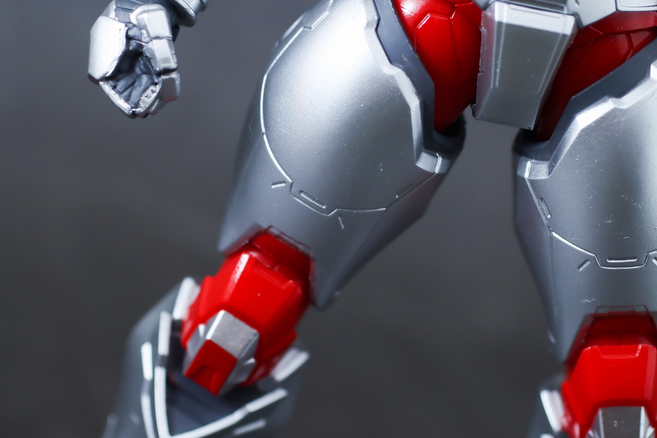 S.H.フィギュアーツ　ULTRAMAN SUIT JACK the Animation　レビュー　本体