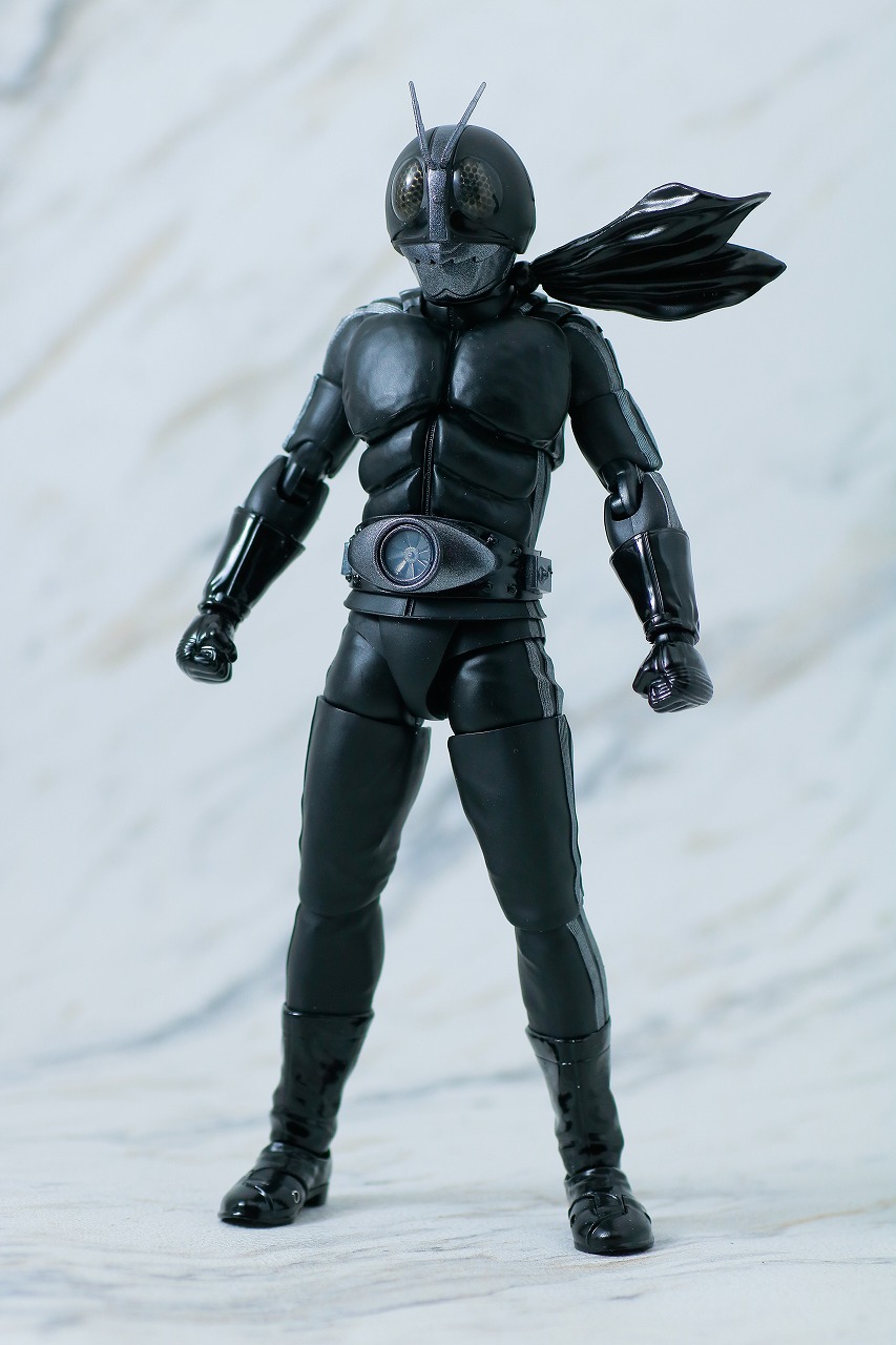 S.H.フィギュアーツ　仮面ライダー新1号　真骨彫製法　BLACK Ver.　mastermind JAPAN　レビュー　本体