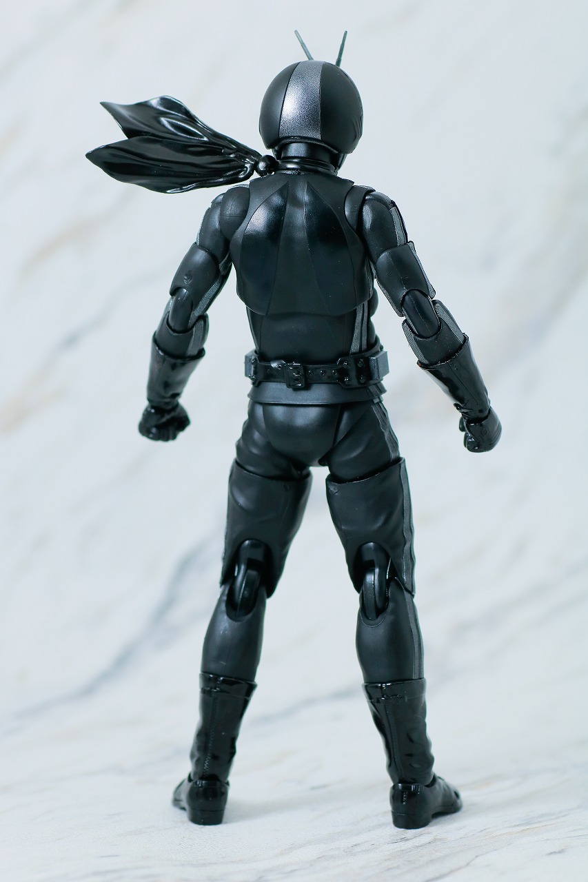 S.H.フィギュアーツ　仮面ライダー新1号　真骨彫製法　BLACK Ver.　mastermind JAPAN　レビュー　本体