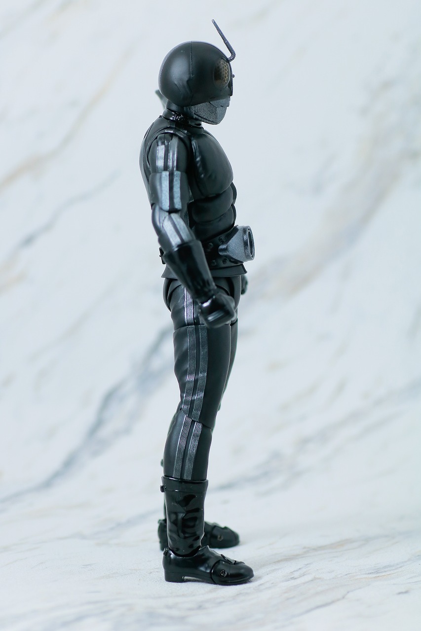 S.H.フィギュアーツ　仮面ライダー新1号　真骨彫製法　BLACK Ver.　mastermind JAPAN　レビュー　本体