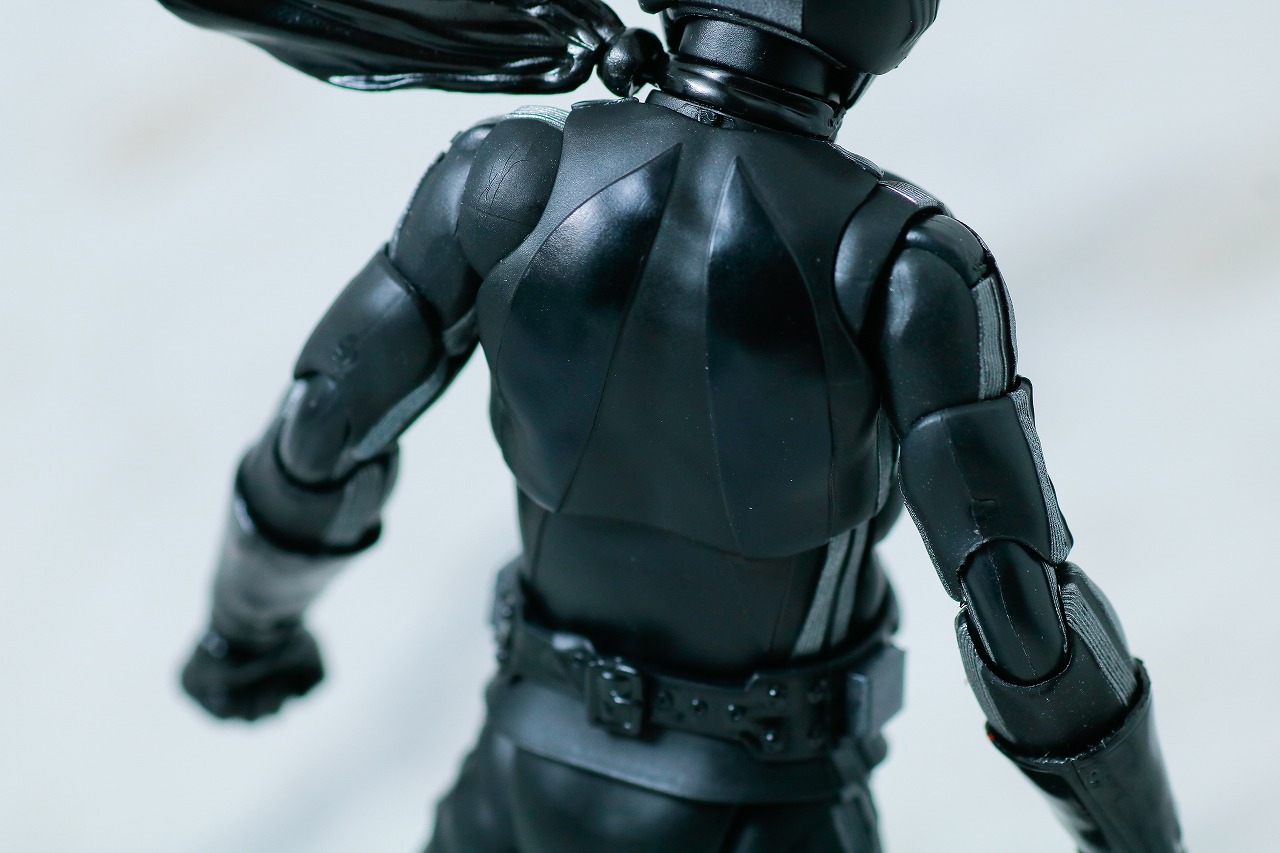 S.H.フィギュアーツ　仮面ライダー新1号　真骨彫製法　BLACK Ver.　mastermind JAPAN　レビュー　本体