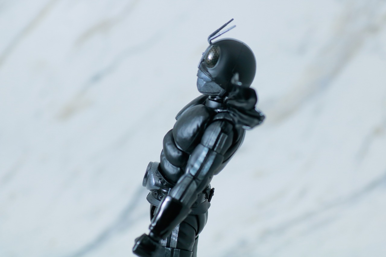 S.H.フィギュアーツ　仮面ライダー新1号　真骨彫製法　BLACK Ver.　mastermind JAPAN　レビュー　可動範囲