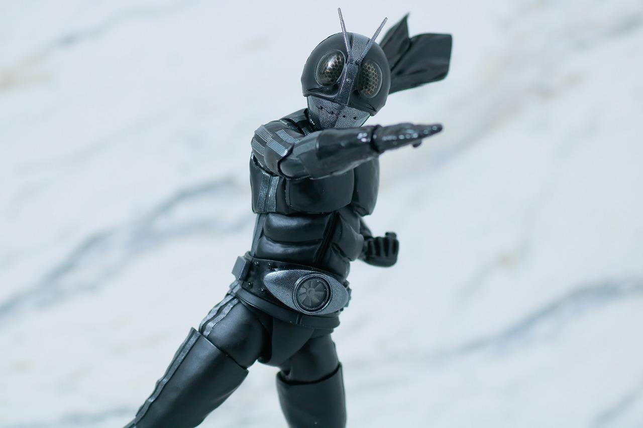 S.H.フィギュアーツ　仮面ライダー新1号　真骨彫製法　BLACK Ver.　mastermind JAPAN　レビュー　アクション