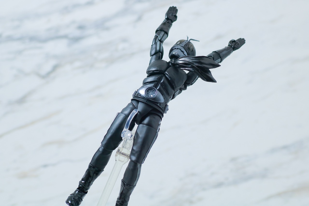 S.H.フィギュアーツ　仮面ライダー新1号　真骨彫製法　BLACK Ver.　mastermind JAPAN　レビュー　アクション