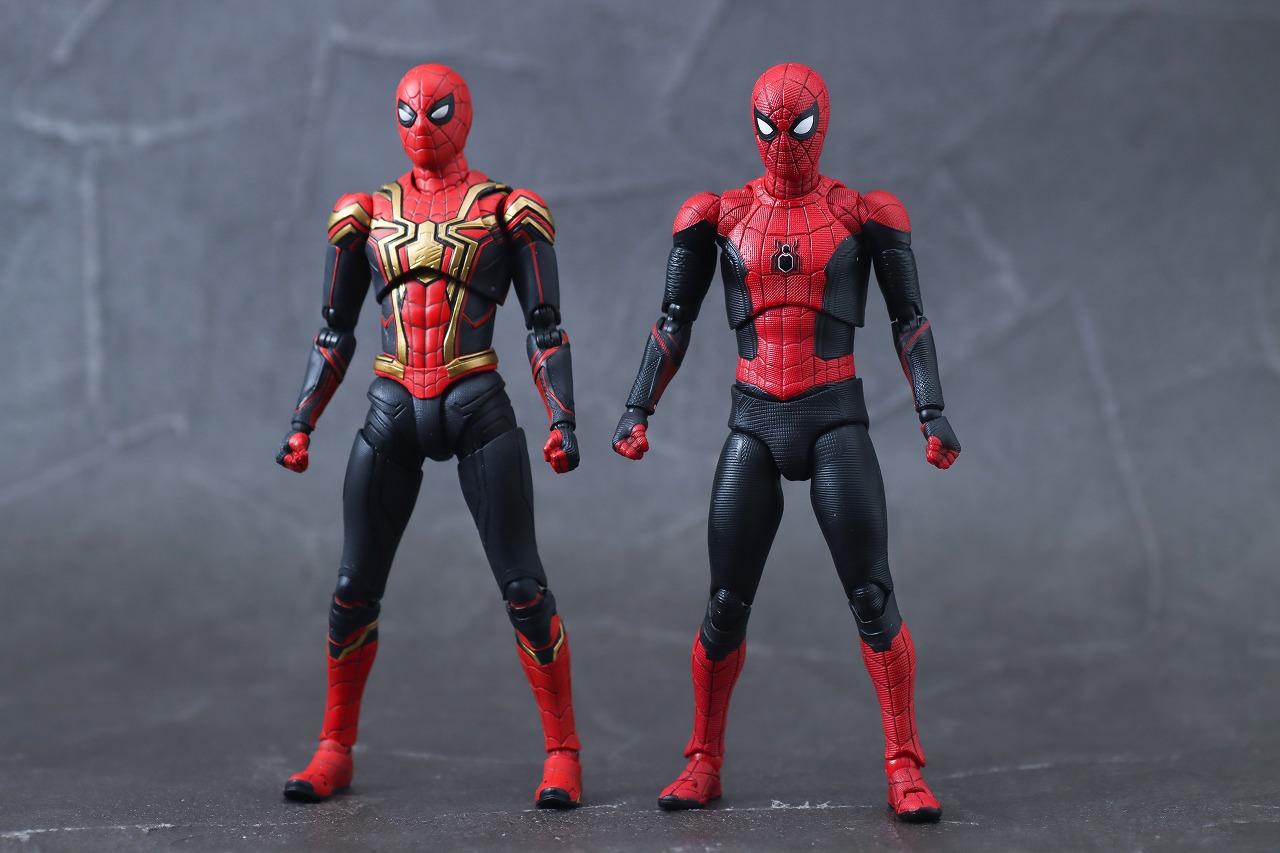 MAFEX　スパイダーマン アップグレードスーツ（ノー・ウェイ・ホーム）　レビュー　本体　S.H.フィギュアーツ　スパイダーマン インテグレーテッドスーツ　final battle edition 比較