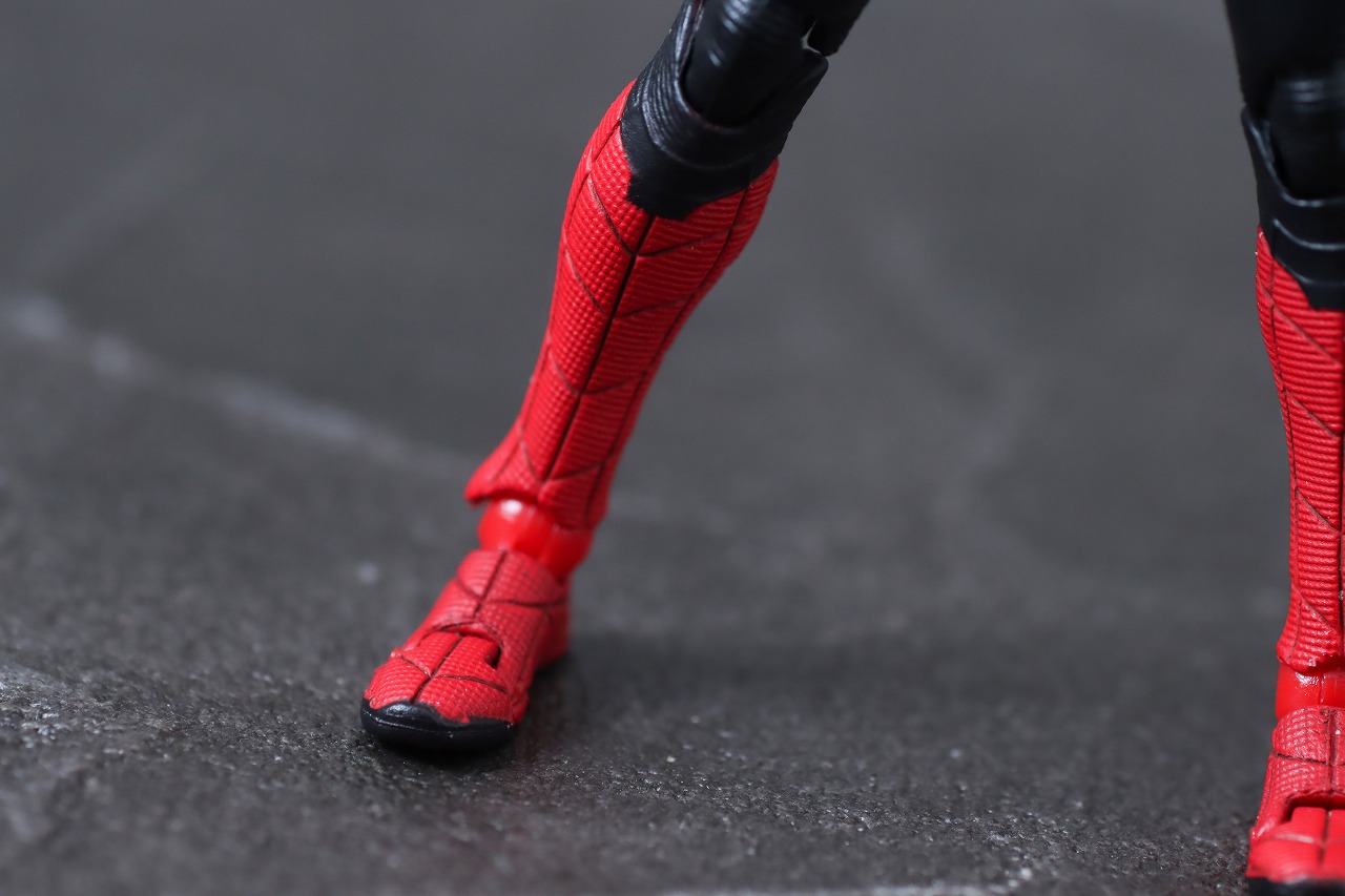 MAFEX　スパイダーマン アップグレードスーツ（ノー・ウェイ・ホーム）　レビュー　本体