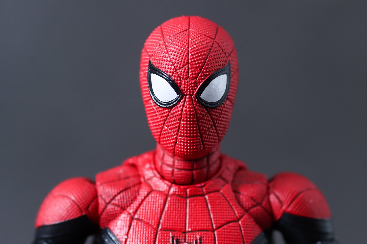 MAFEX　スパイダーマン アップグレードスーツ（ノー・ウェイ・ホーム）　レビュー　付属品　見開きヘッド