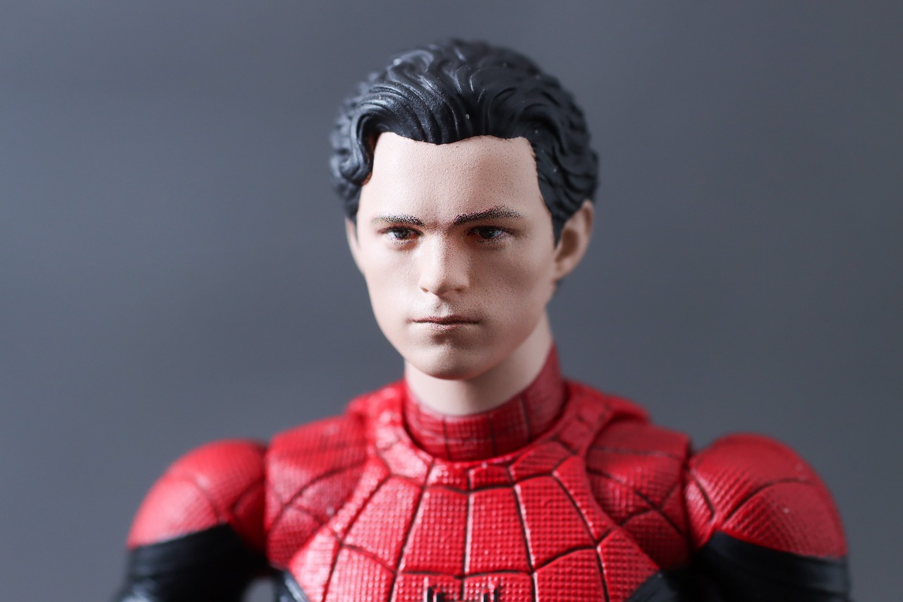 MAFEX　スパイダーマン アップグレードスーツ（ノー・ウェイ・ホーム）　レビュー　付属品　ピーター・パーカーヘッド