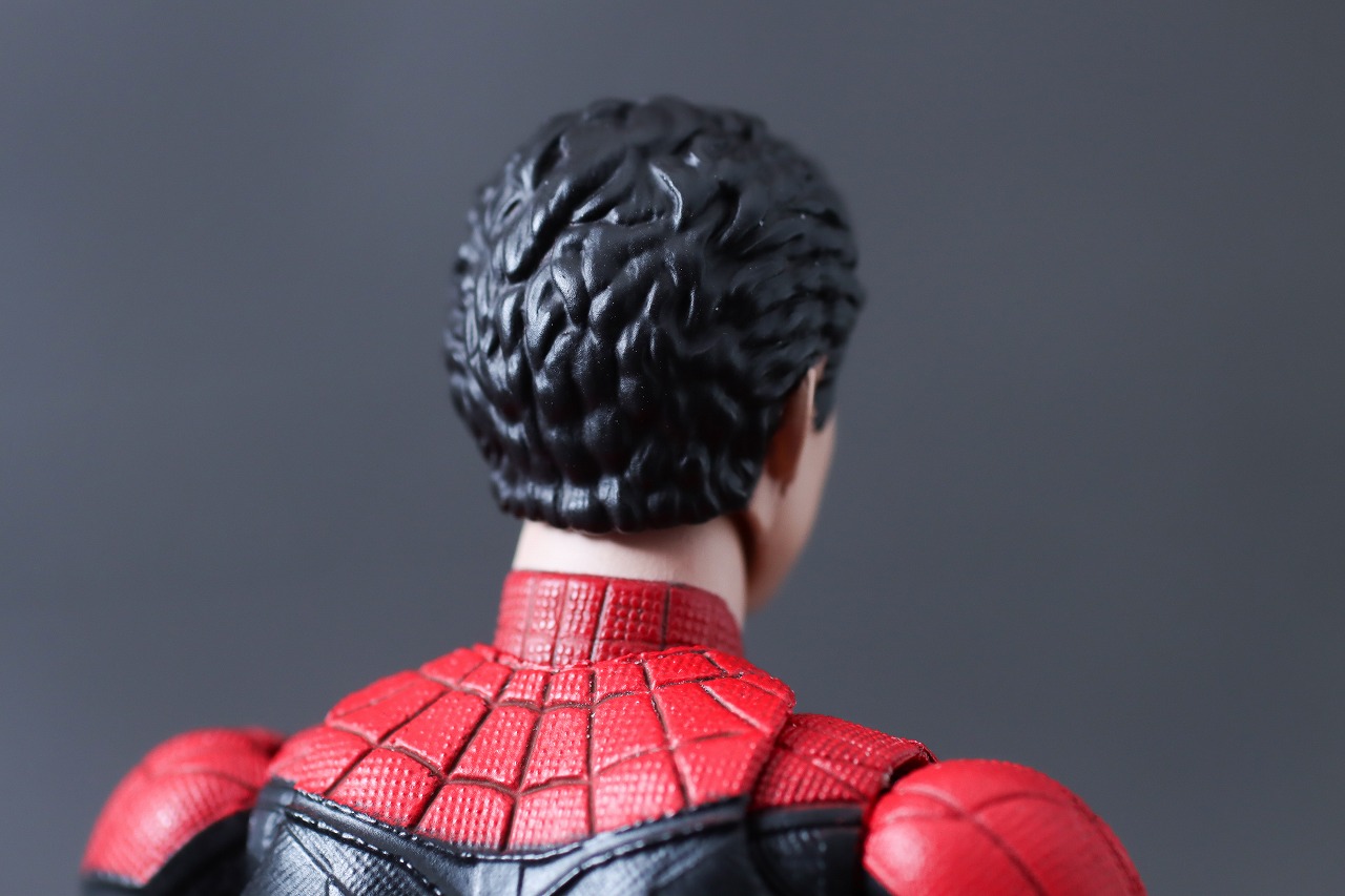 MAFEX　スパイダーマン アップグレードスーツ（ノー・ウェイ・ホーム）　レビュー　付属品　ピーター・パーカーヘッド