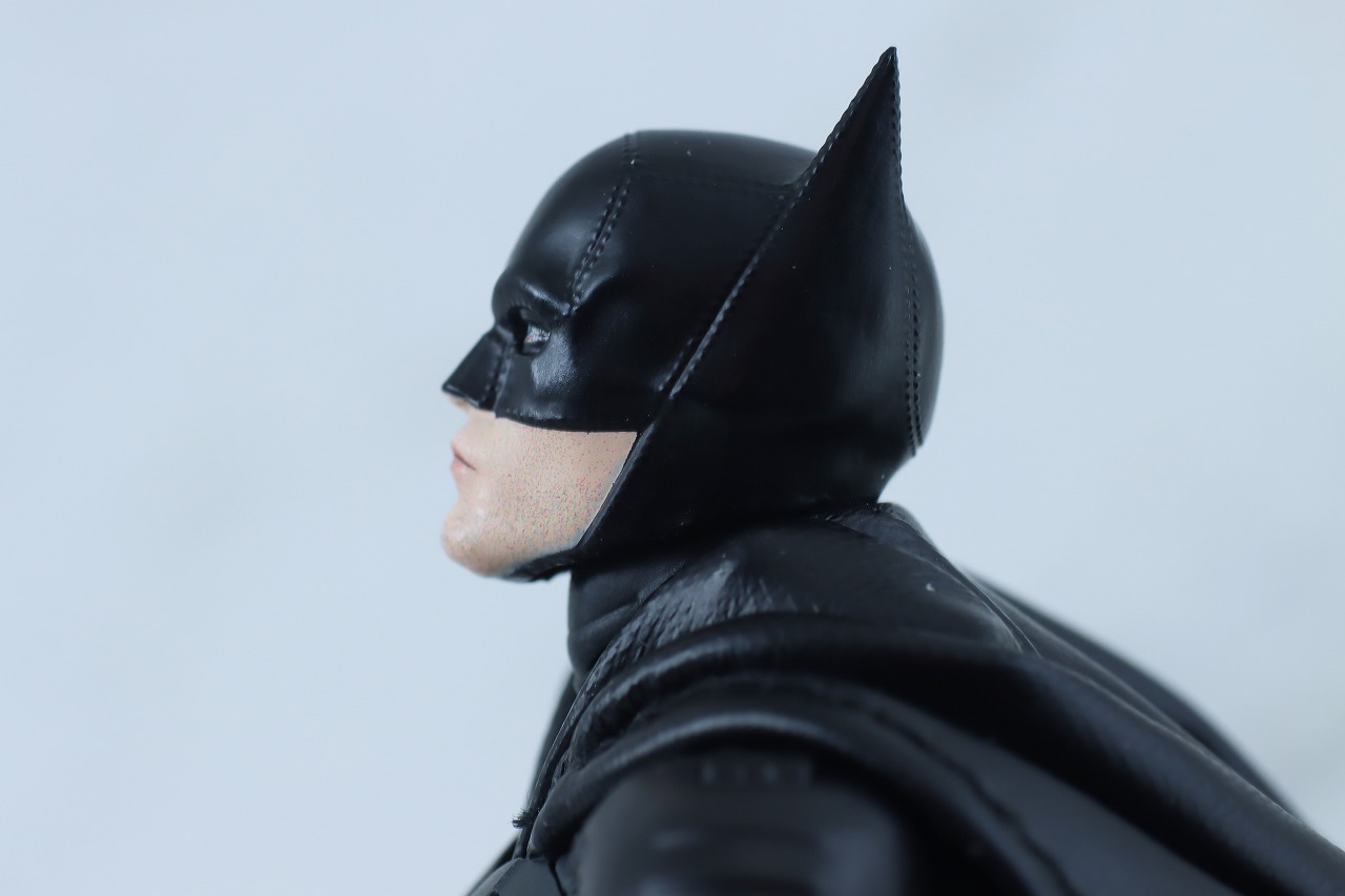 MAFEX　バットマン　ザ・バットマン　レビュー　可動範囲　