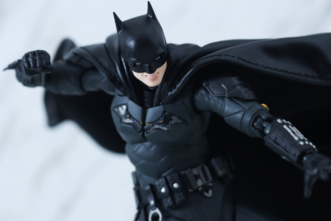 MAFEX　バットマン　ザ・バットマン　レビュー　アクション　