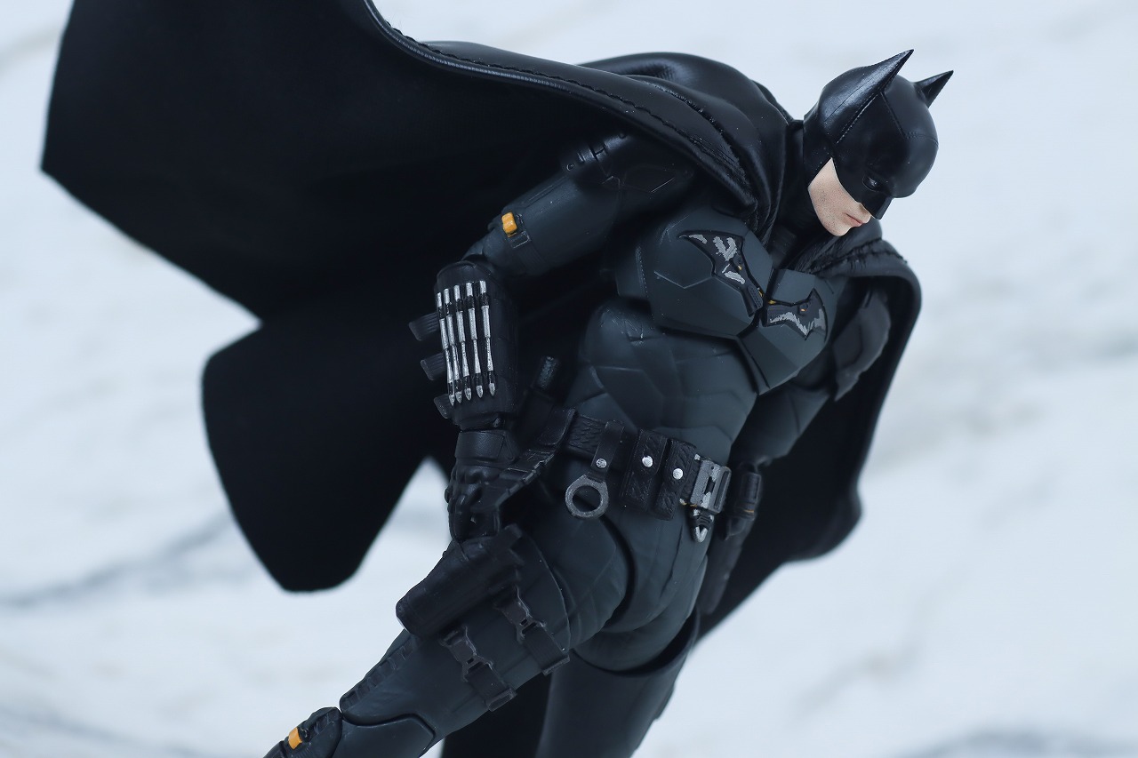 MAFEX　バットマン　ザ・バットマン　レビュー　アクション　