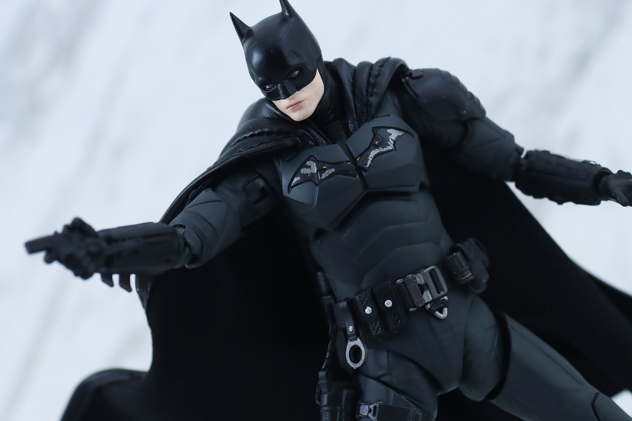 MAFEX　バットマン　ザ・バットマン　レビュー　アクション　