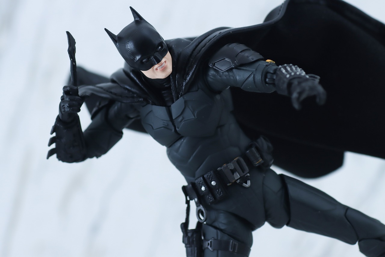 MAFEX　バットマン　ザ・バットマン　レビュー　アクション　