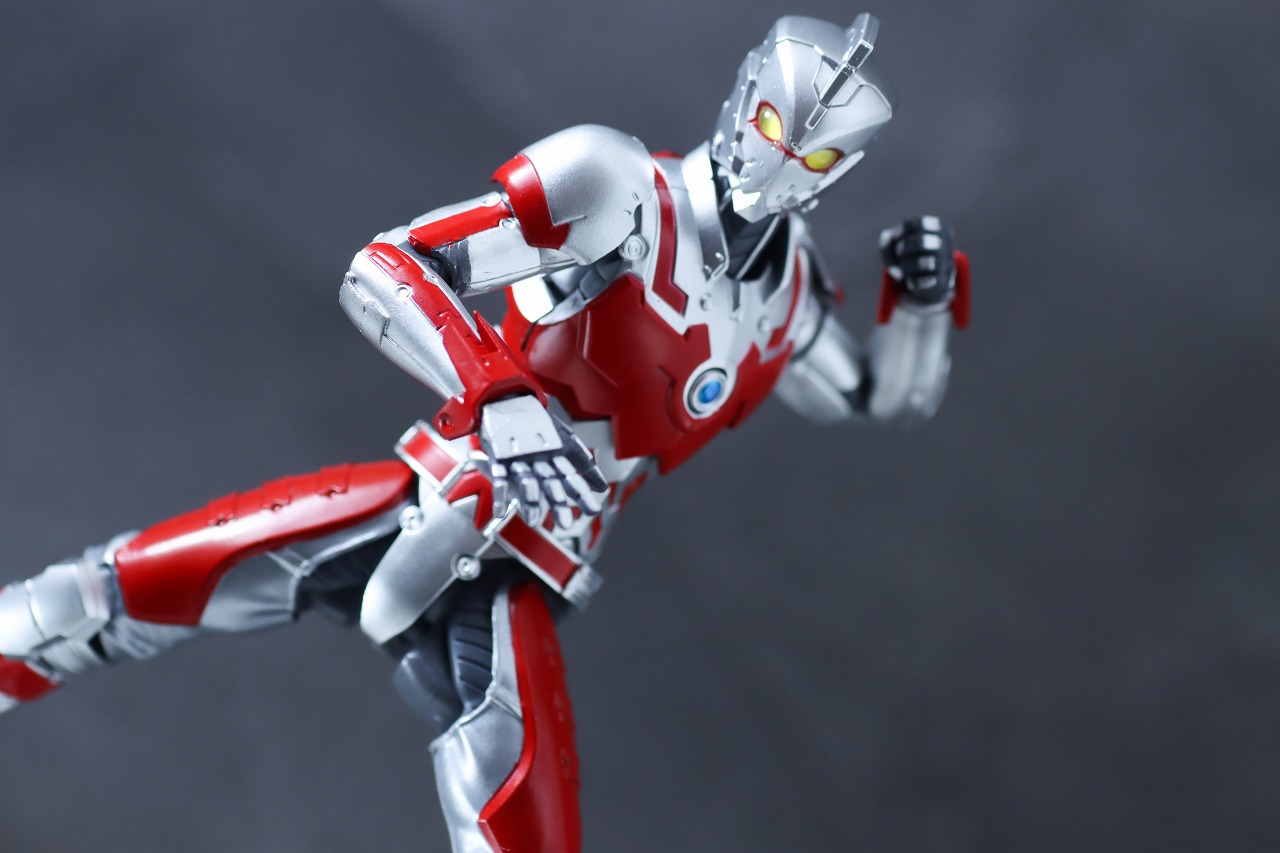 S.H.フィギュアーツ　ULTRAMAN SUIT ACE the Animation　レビュー　アクション