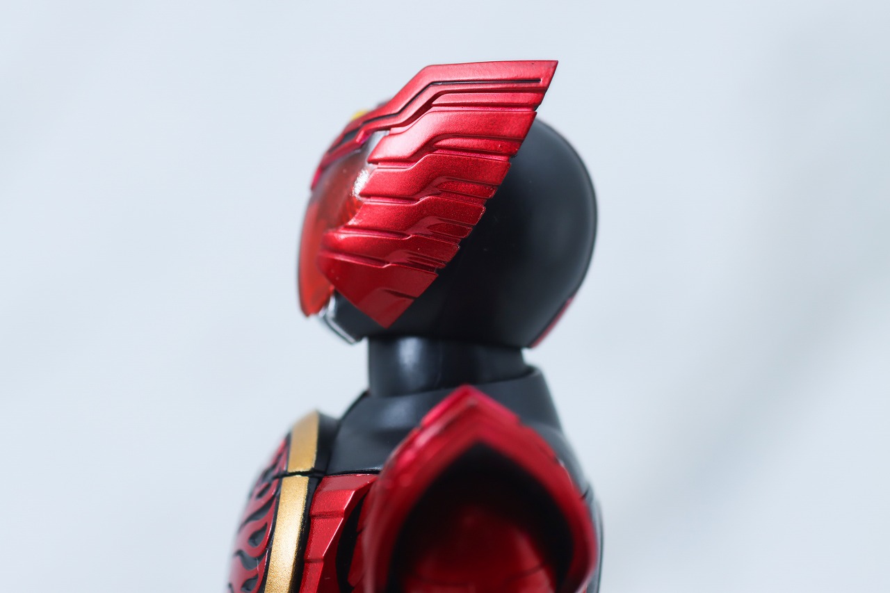 S.H.Figuarts 真骨彫製法　仮面ライダーオーズ タジャドルコンボ 最終回Ver.　レビュー　可動範囲