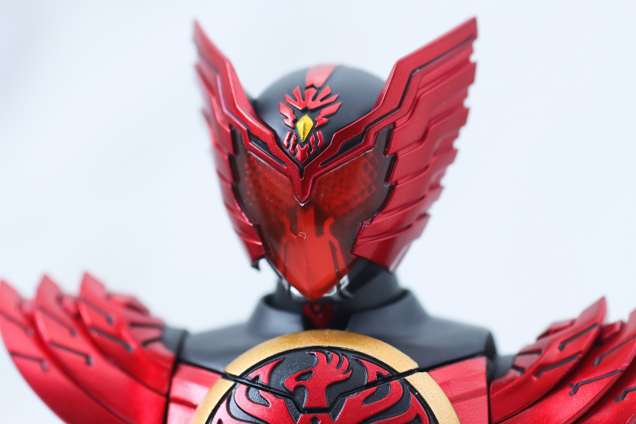 S.H.Figuarts 真骨彫製法　仮面ライダーオーズ タジャドルコンボ 最終回Ver.　レビュー　本体