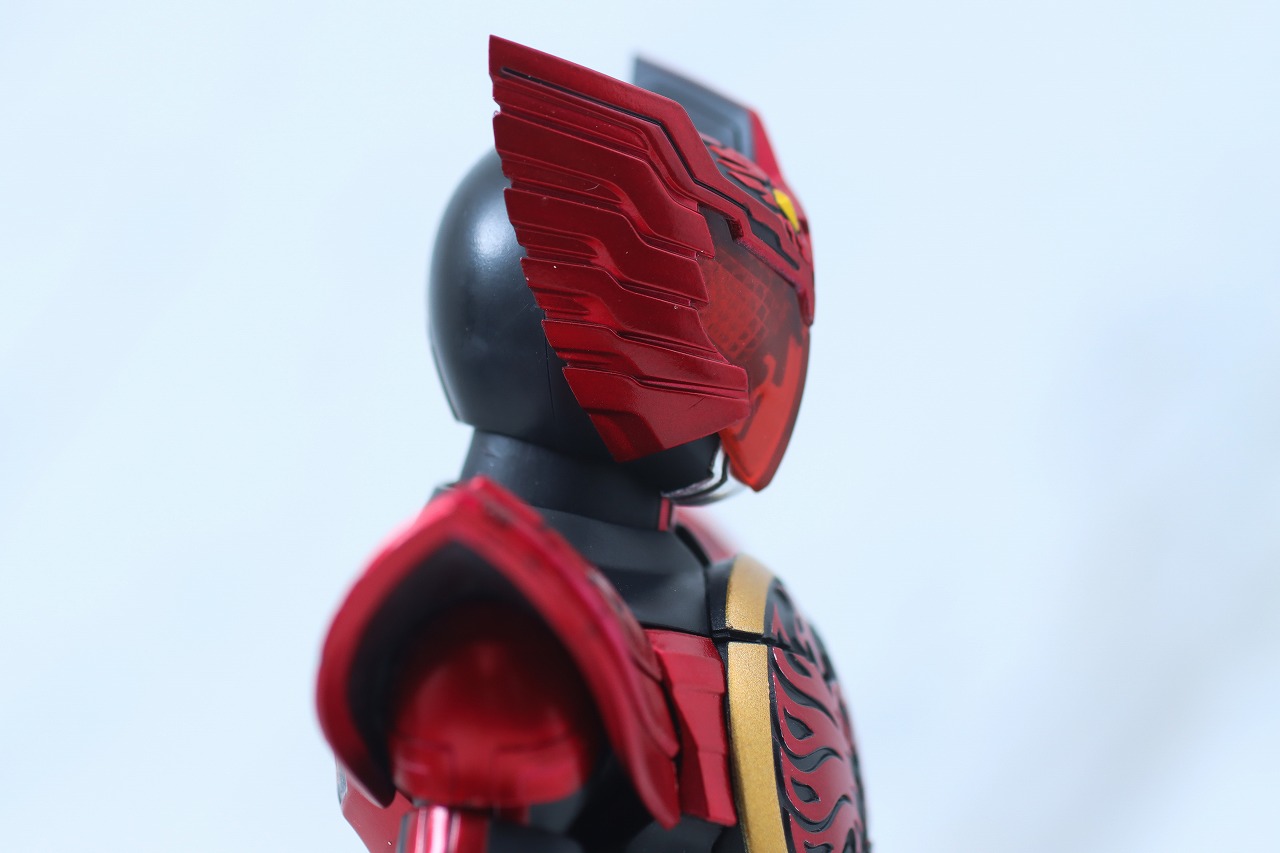 S.H.Figuarts 真骨彫製法　仮面ライダーオーズ タジャドルコンボ 最終回Ver.　レビュー　本体