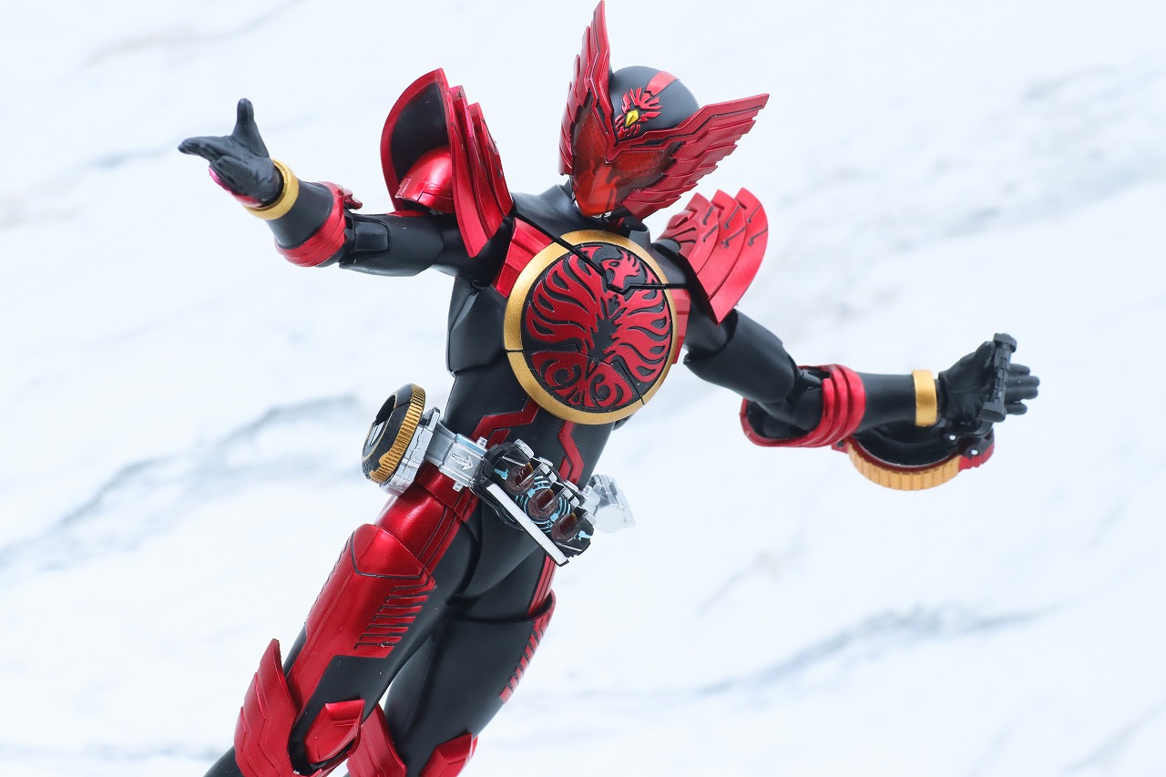 S.H.Figuarts 真骨彫製法　仮面ライダーオーズ タジャドルコンボ 最終回Ver.　レビュー　アクション