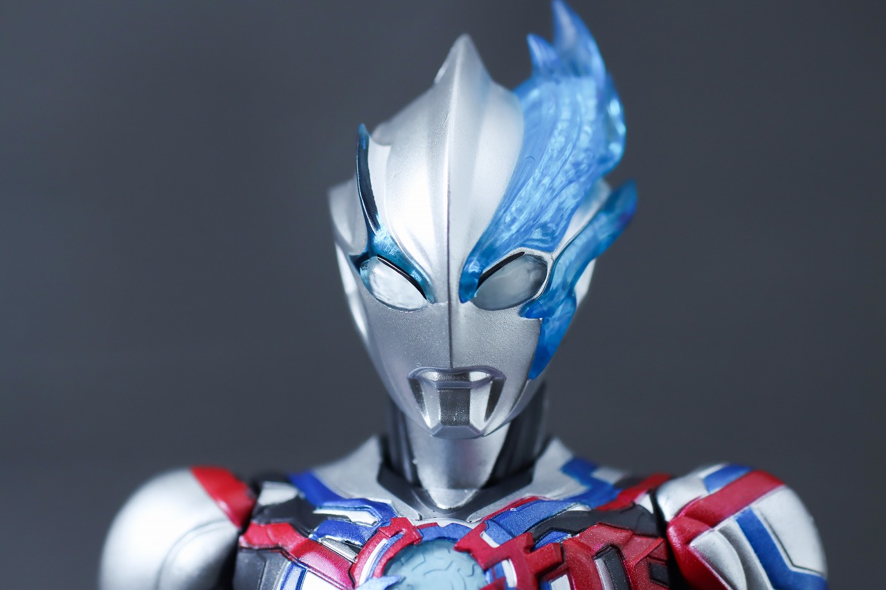 S.H.フィギュアーツ　ウルトラマンブレーザー　レビュー　本体