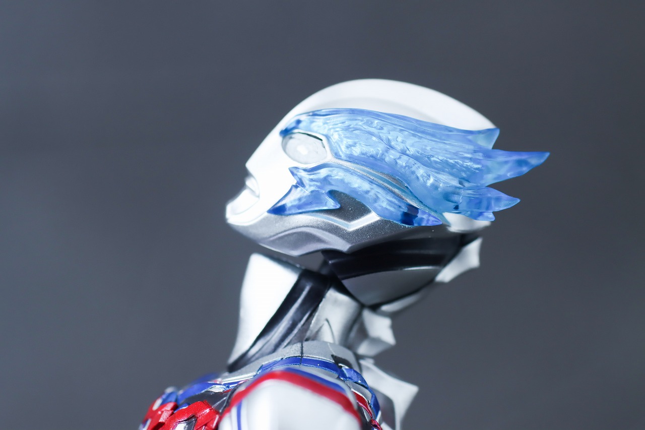 S.H.フィギュアーツ　ウルトラマンブレーザー　レビュー　可動範囲　