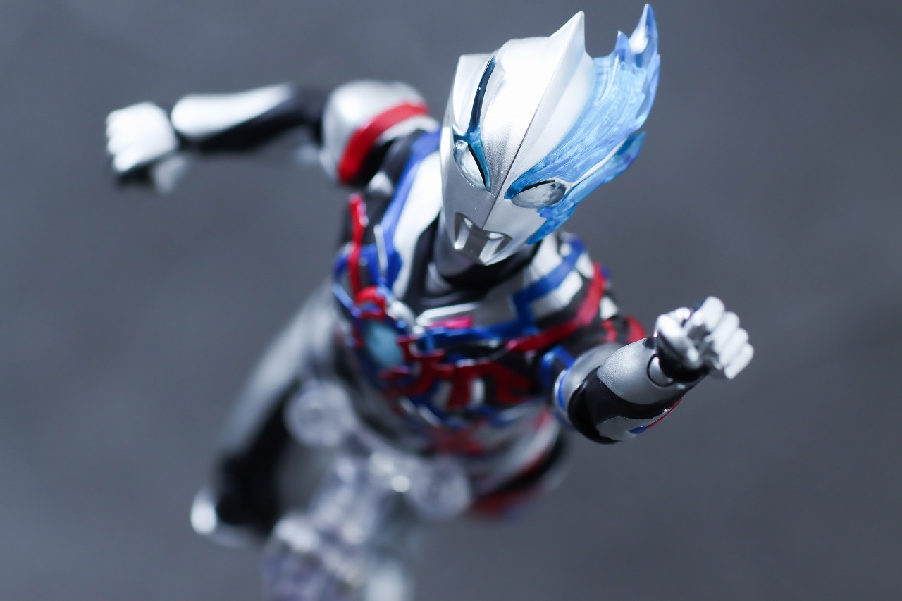 S.H.フィギュアーツ　ウルトラマンブレーザー　レビュー　アクション　