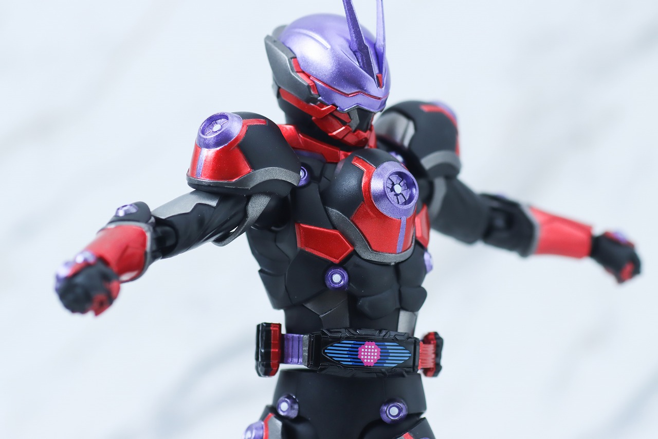 S.H.フィギュアーツ　仮面ライダーグレア　レビュー　可動範囲