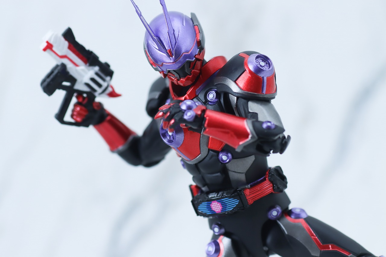 S.H.フィギュアーツ　仮面ライダーグレア　レビュー　アクション