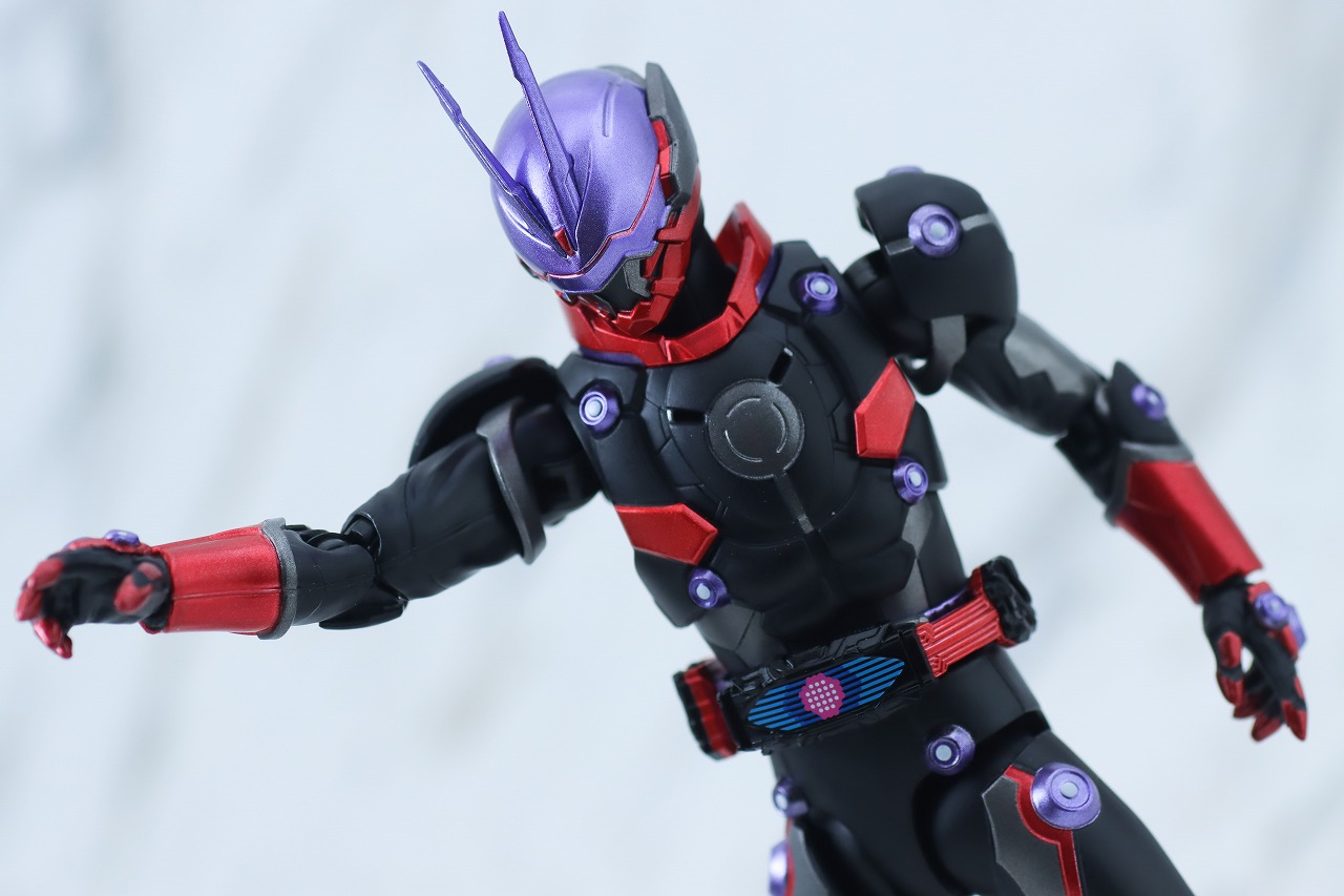 S.H.フィギュアーツ　仮面ライダーグレア　レビュー　アクション